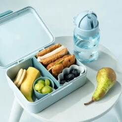 Done By Deer Lunch Box W/divider - Tiny Farm - Blue 9 Done By Deer Lunch Box W/divider - Tiny Farm - Blue -Done By Deer 1059812 02