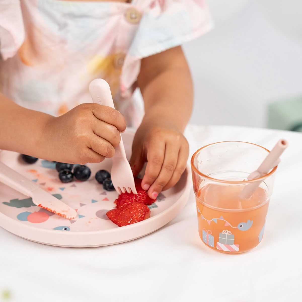 Done By Deer Foodie Dinner Set - Celebration - Powder 9 Done By Deer Foodie Dinner Set - Celebration - Powder - Image 7