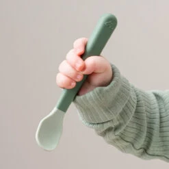 Done By Deer Foodie Easy-grip Baby Spoon 3-pack - Sand 13 Done By Deer Foodie Easy-grip Baby Spoon 3-pack - Sand -Done By Deer Foodie easy grip baby spoon 3 pack Sand 3 LS