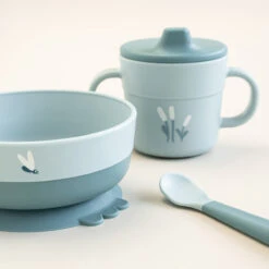 Done By Deer Foodie First Meal Set W/suction - Elphee - Blue 16 Done By Deer Foodie First Meal Set W/suction - Elphee - Blue -Done By Deer Foodie first meal set Elphee Blue 8 LS