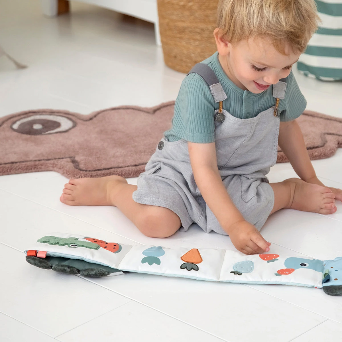 Done By Deer Rug - Croco - Powder 5 Done By Deer Rug - Croco - Powder - Image 3