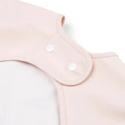 Done By Deer Sleeved Pocket Bib - Playground - Powder 15 Done By Deer Sleeved Pocket Bib - Playground - Powder -Done By Deer Sleeved pocket bib Playground Powder Detail 3 PS